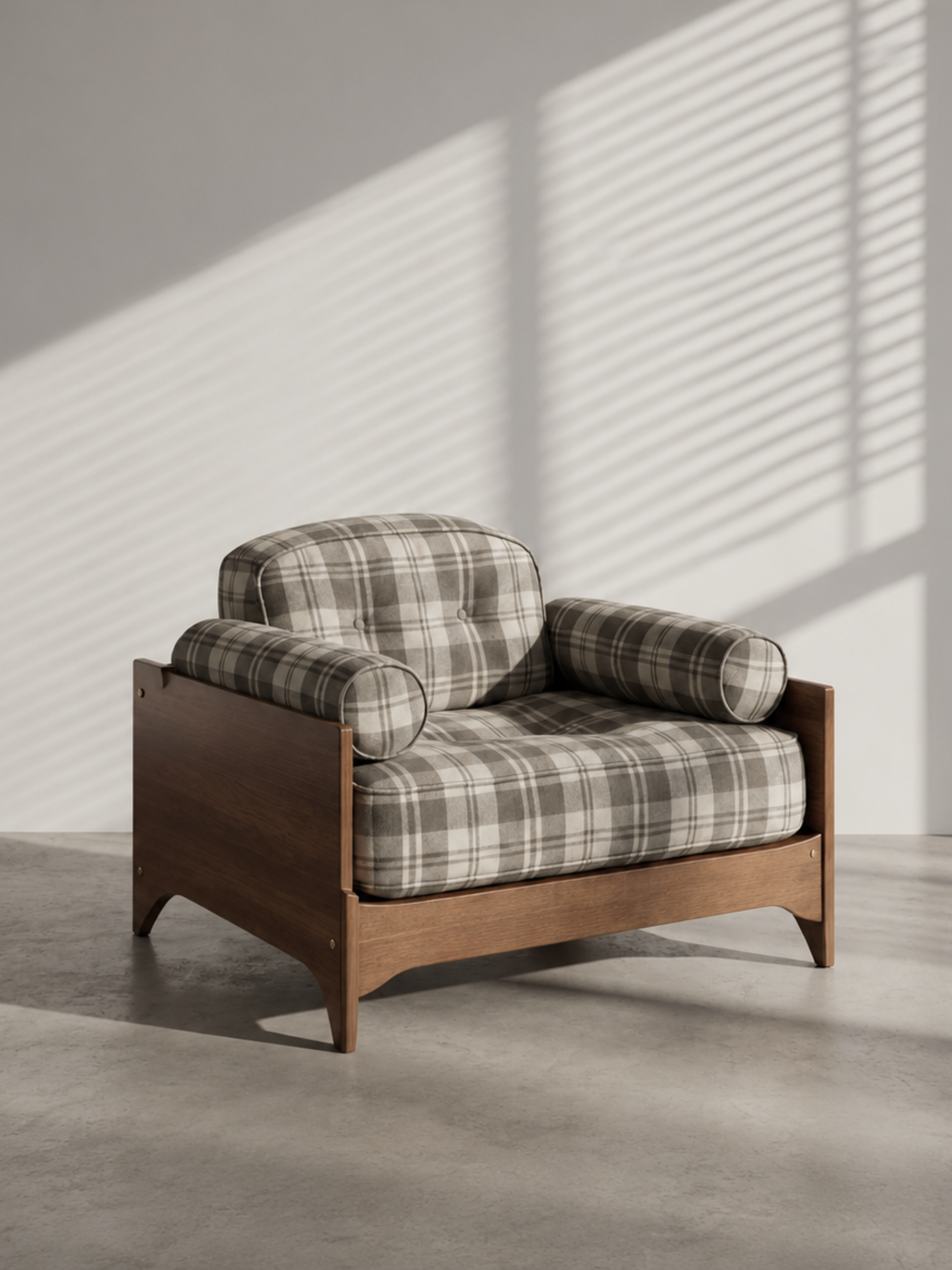 Ines Lounge Chair